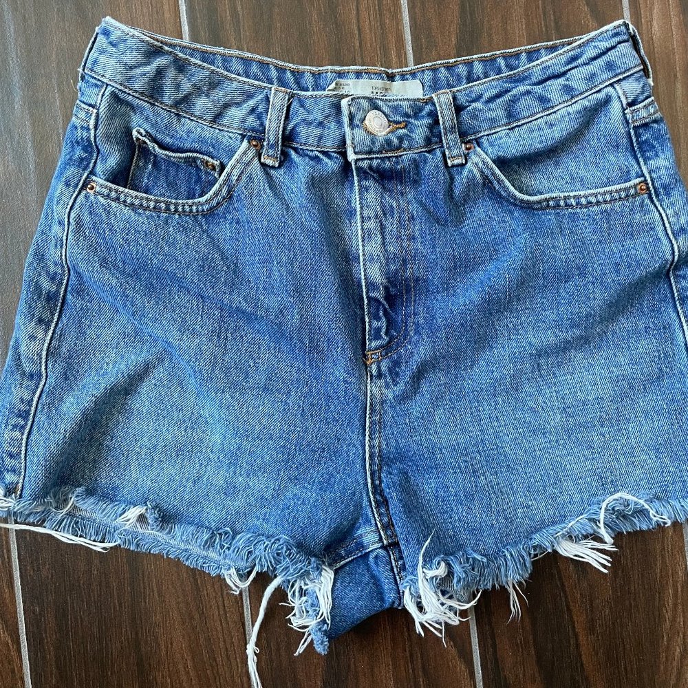 Topshop Mom Highwaisted Denim Shorts